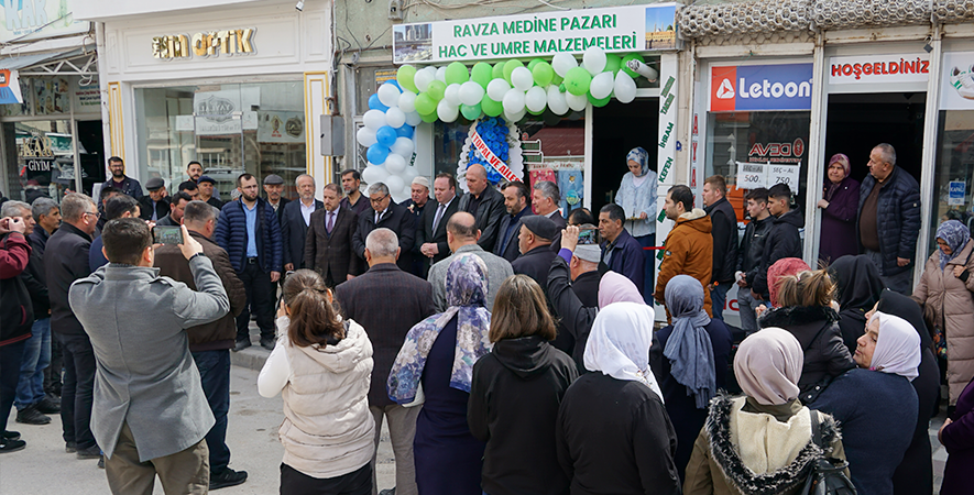 BAŞKAN ÖZAŞKIN RAVZA MEDİNE PAZARI’NIN AÇILIŞINA KATILDI