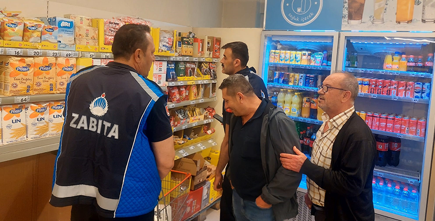 ŞUHUT’TA MARKETLERE ZABITA DENETİMİ DEVAM EDİYOR