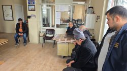 ŞUHUT BELEDİYESİ EKİPLERİNDEN KAR MESAİSİ