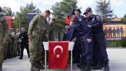 ŞUHUTLU TEMSİLİ ASKERLERE DUYGU DOLU YEMİN TÖRENİ
