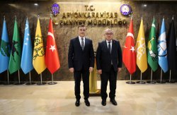 BAŞKAN ÖZAŞKIN’DAN İL EMNİYET MÜDÜRÜ DEMİRTOLA’YA HAYIRLI OLSUN ZİYARETİ