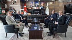 TÜRK EĞİTİM-SEN’DEN BAŞKAN ÖZAŞKIN’A ZİYARET